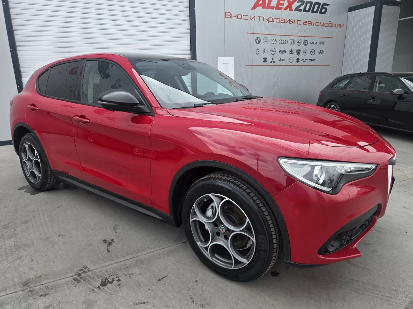Alfa Romeo Stelvio, снимка 3 - Автомобили и джипове - 56270420