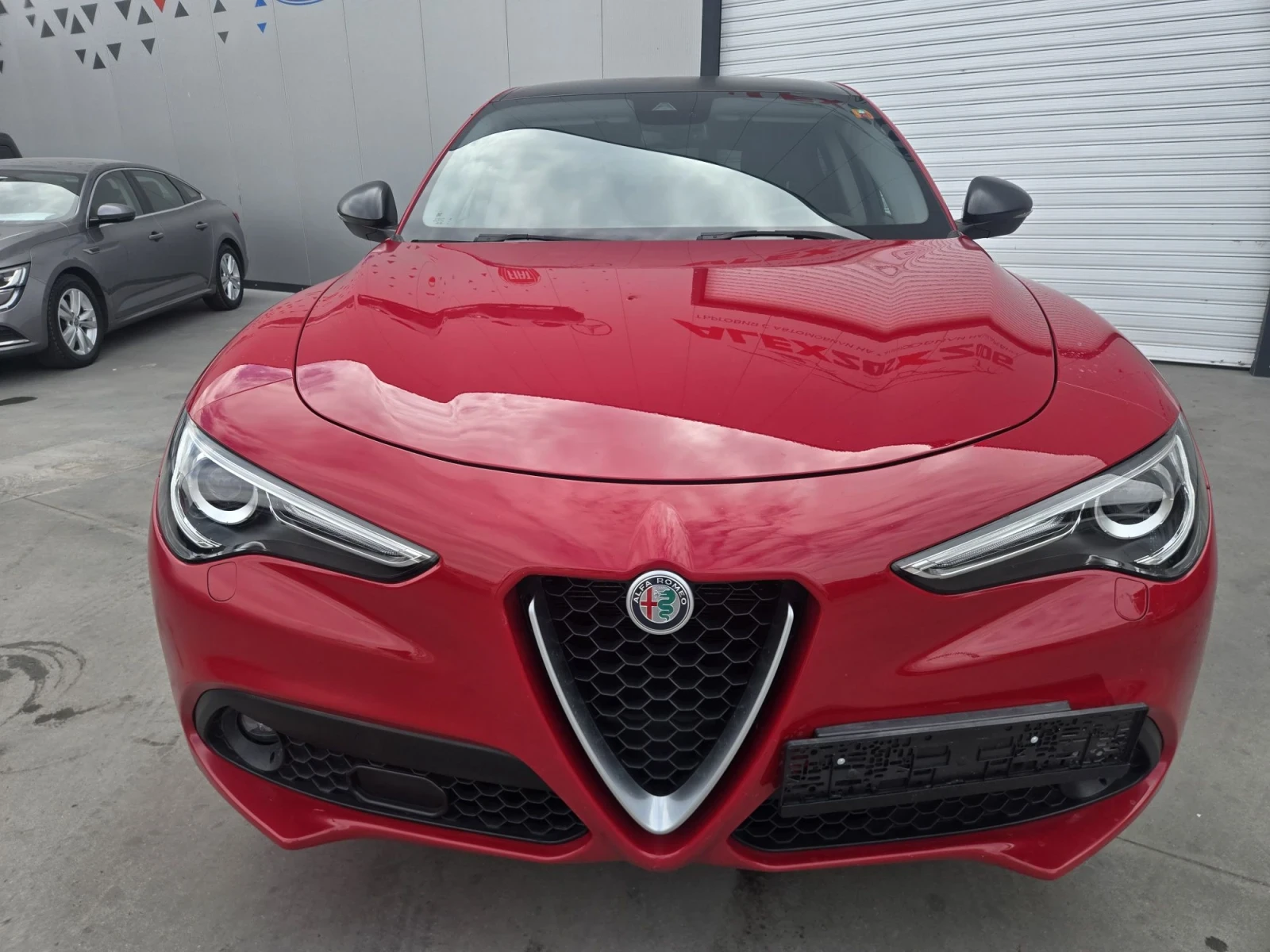 Alfa Romeo Stelvio, снимка 2 - Автомобили и джипове - 56270420