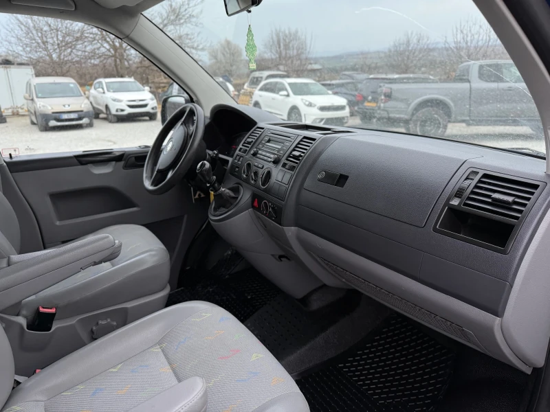 VW Transporter 2.5TDi, снимка 6 - Бусове и автобуси - 49471698