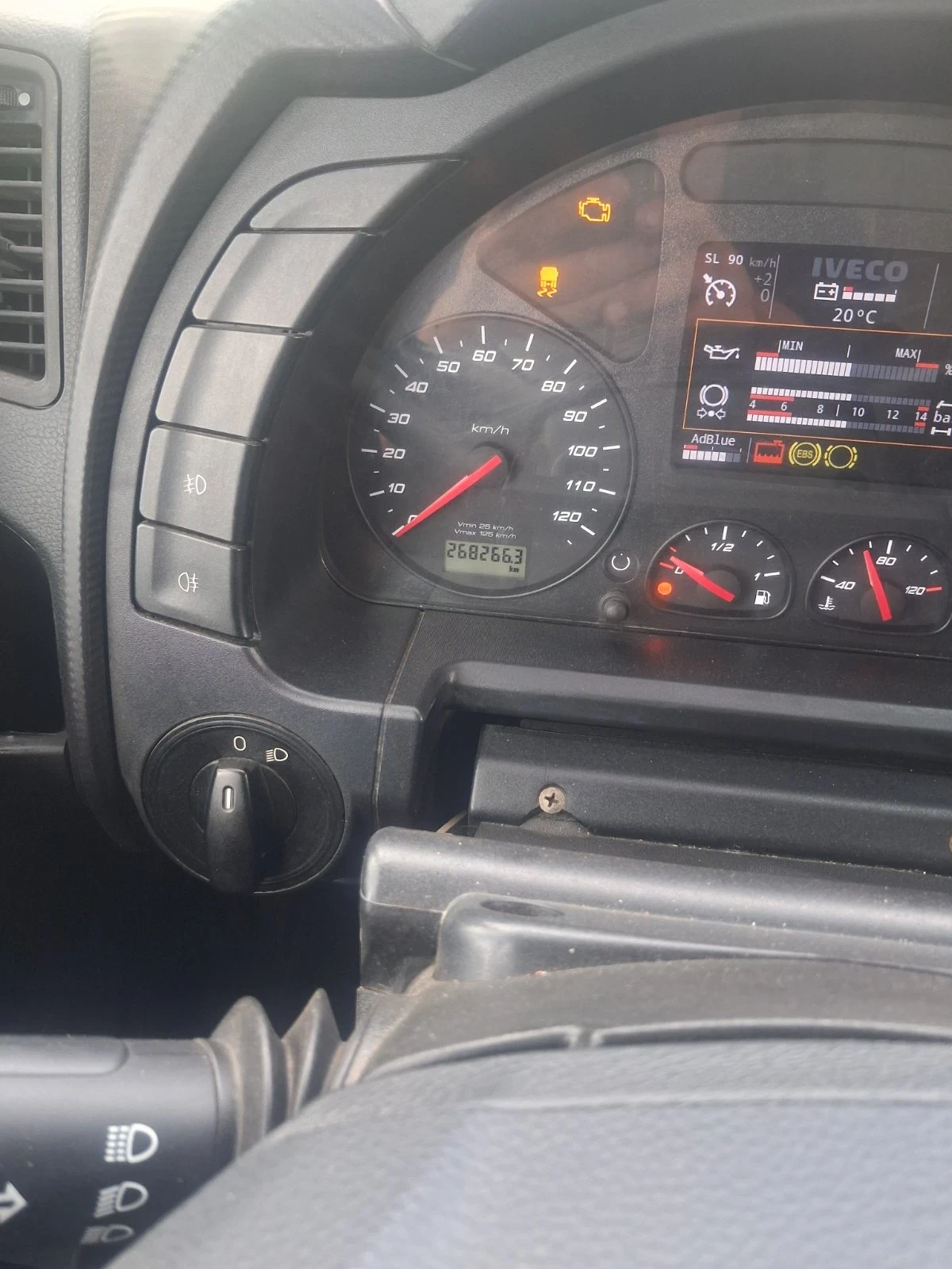 Iveco Stralis, снимка 7 - Камиони - 54834852
