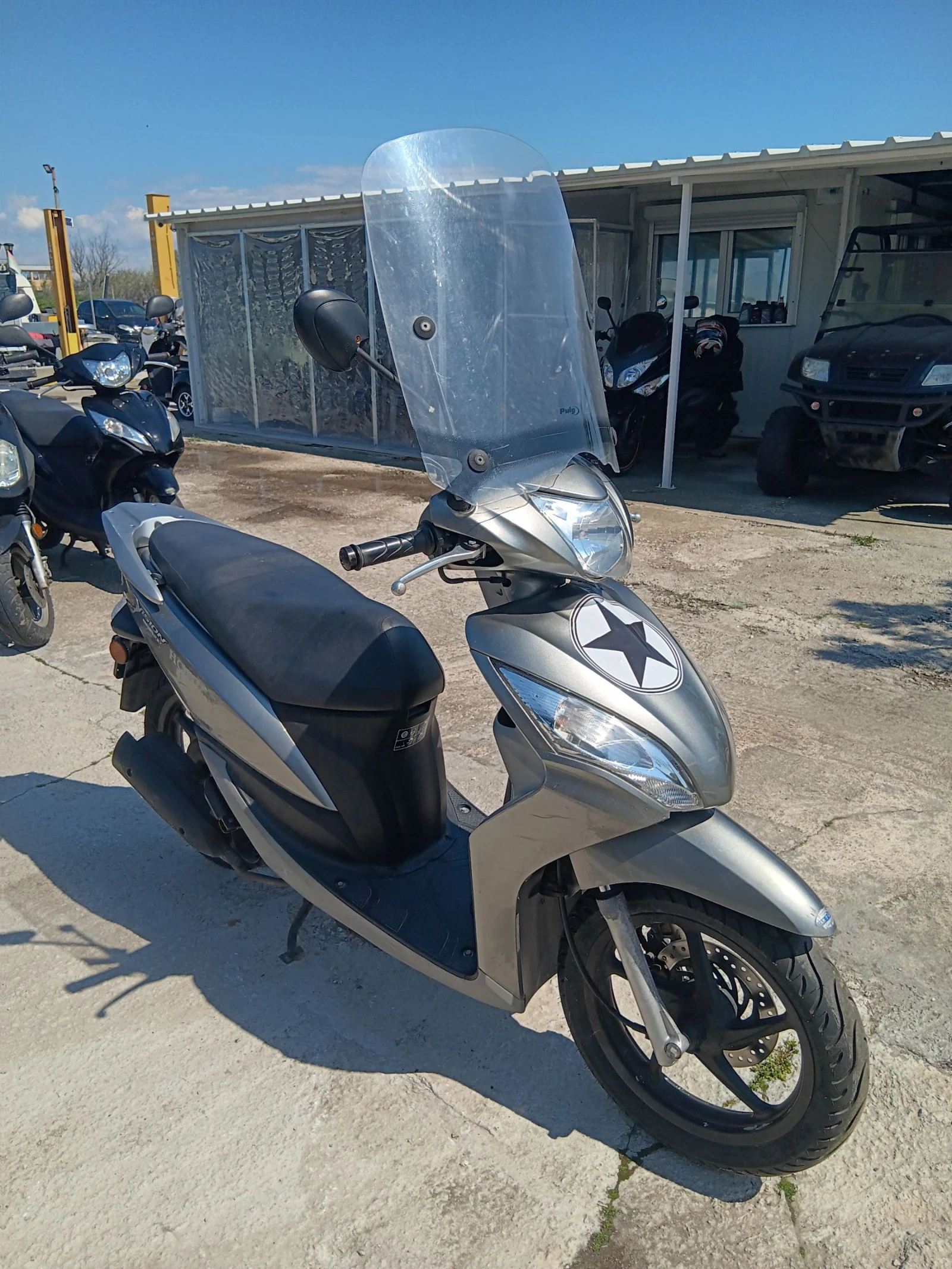 Honda Vision 50, снимка 2 - Мотоциклети и мототехника - 54103414