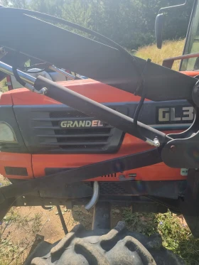 Трактор Kubota, снимка 5