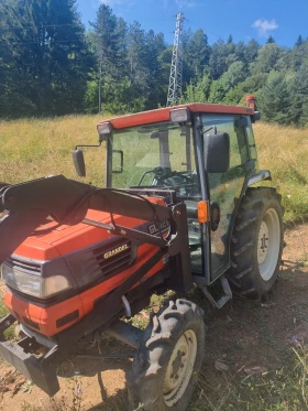 Трактор Kubota, снимка 3