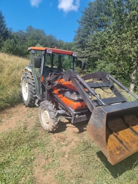 Трактор Kubota, снимка 2