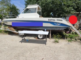 Лодка Bayliner, снимка 1 - Воден транспорт - 48797026