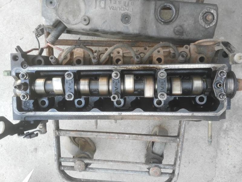 глава за Ford Connekt 1.8 TDI, снимка 2 - Части - 32547720