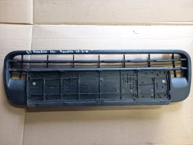 Решетка предна броня Ситроен Ц3 Пикасо 