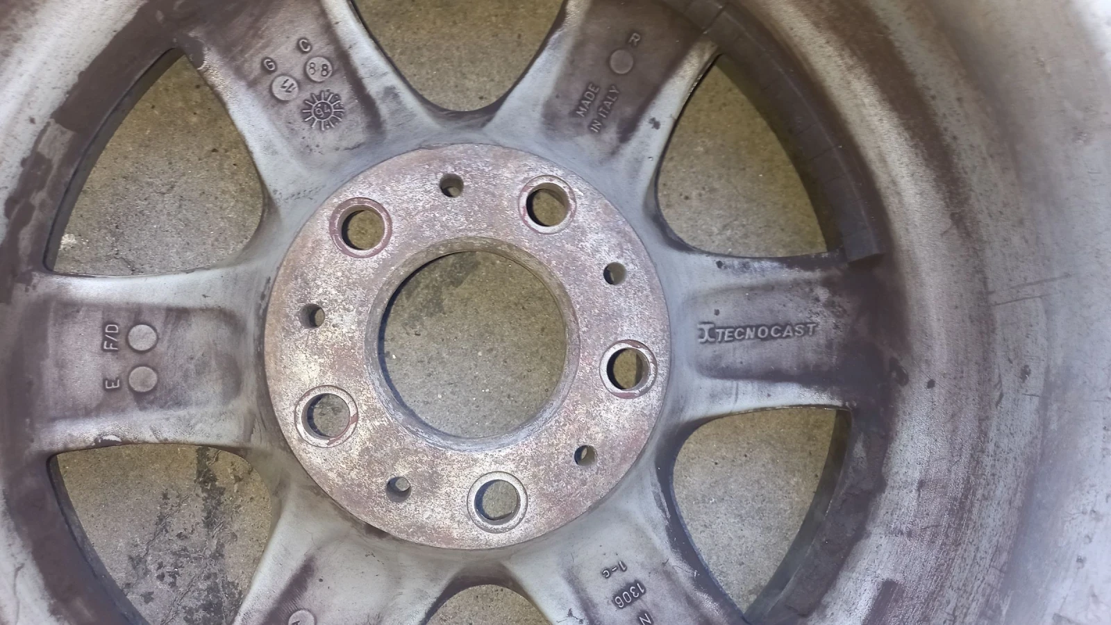 ���� � ������ 205/65R15 | Mobile.bg � ����������� 10