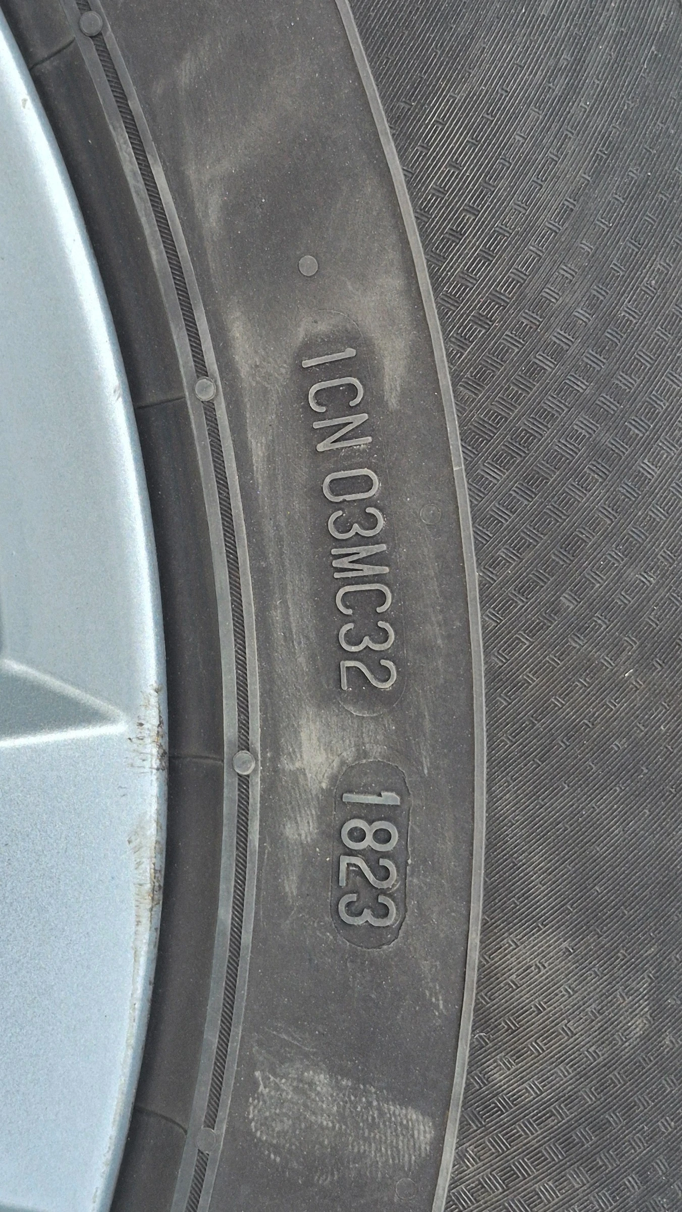 Гуми с джанти Semperit 225/65R17, снимка 5 - Гуми и джанти - 53905204