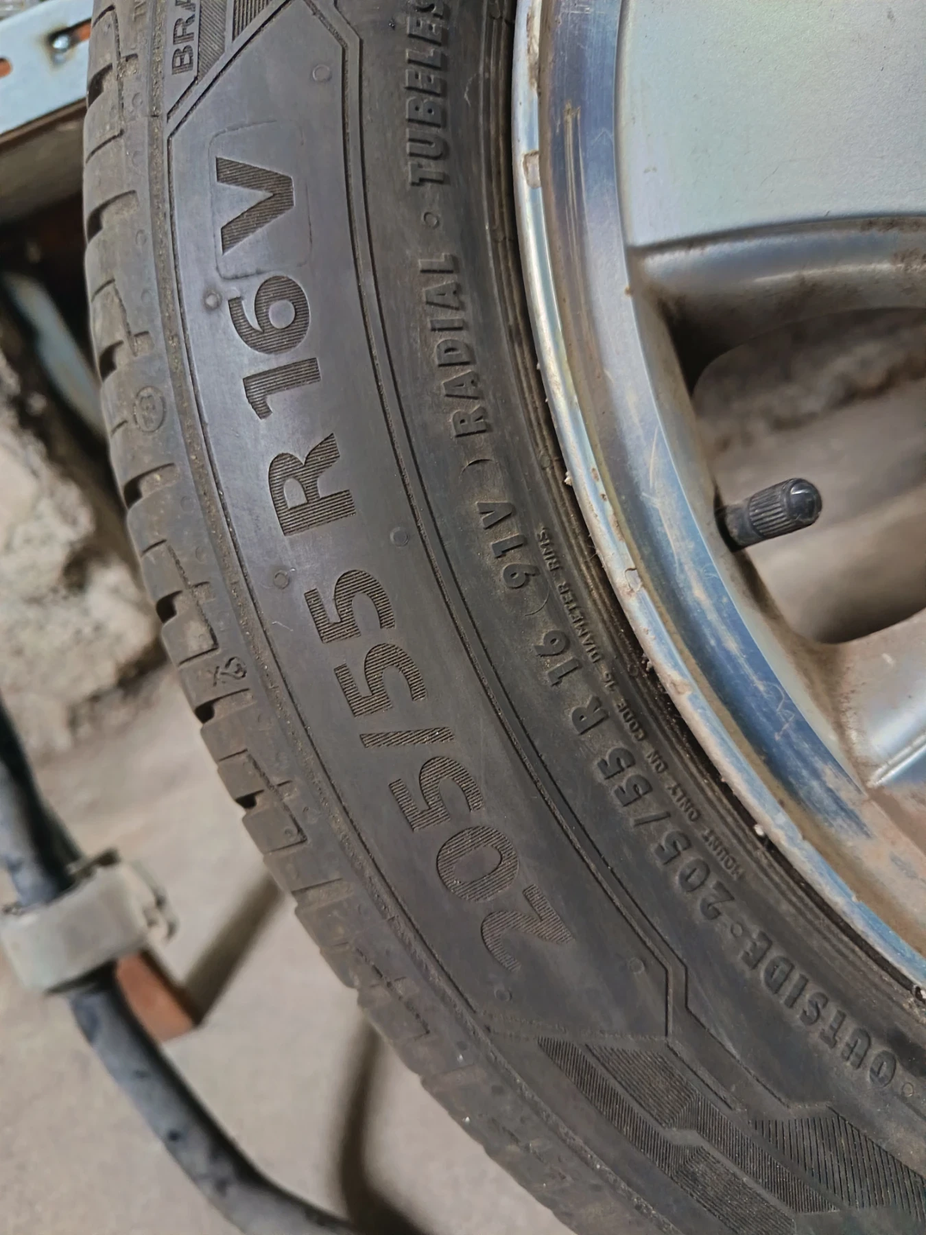 Гуми с джанти Barum 205/55R16, снимка 3 - Гуми и джанти - 54826048