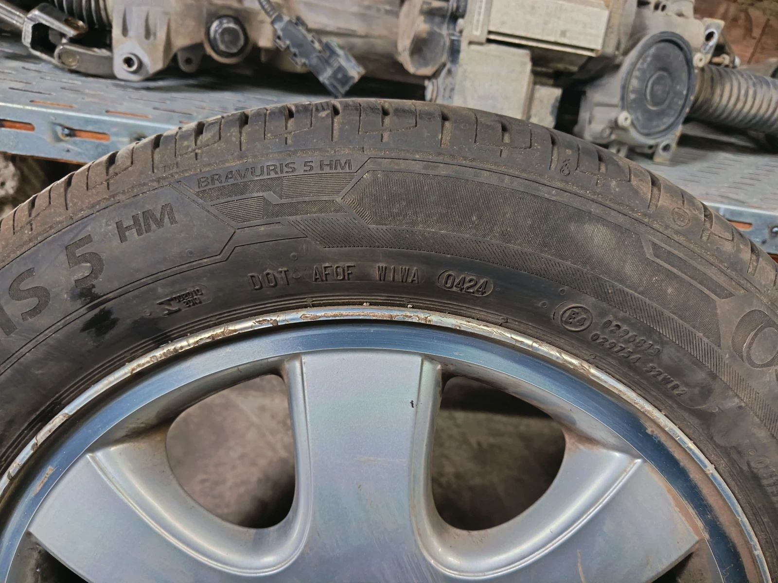 Гуми с джанти Barum 205/55R16, снимка 4 - Гуми и джанти - 54826048