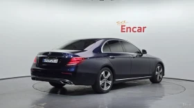 Mercedes-Benz E 300 АВАНГАРД* КОЖА* ПОДГРЕВ* НАВИ* ПАНО* АВТОКРЕДИТ, снимка 2
