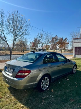 Mercedes-Benz C 220, снимка 4