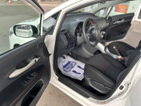 Toyota Auris 1.6 Feis 6 скорости, снимка 5