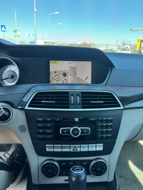Mercedes-Benz C 350 Avangard, снимка 9 - Автомобили и джипове - 53635699