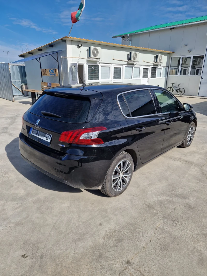 Peugeot 308 1.6 blue hdi ALLURE / FULL LED , снимка 7 - Автомобили и джипове - 47908361