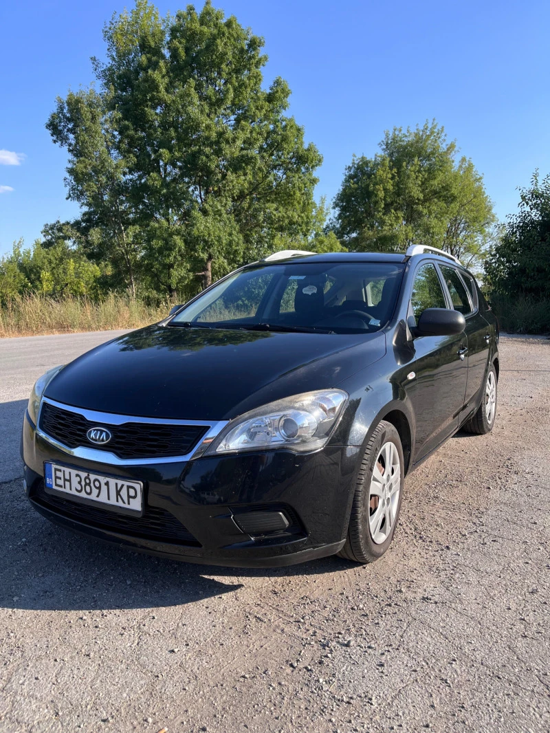 Kia Ceed Бензин-газ, снимка 1 - Автомобили и джипове - 47684731