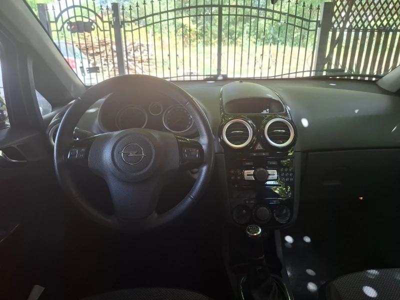 Opel Corsa 1.3 CDTI, снимка 7 - Автомобили и джипове - 47105112