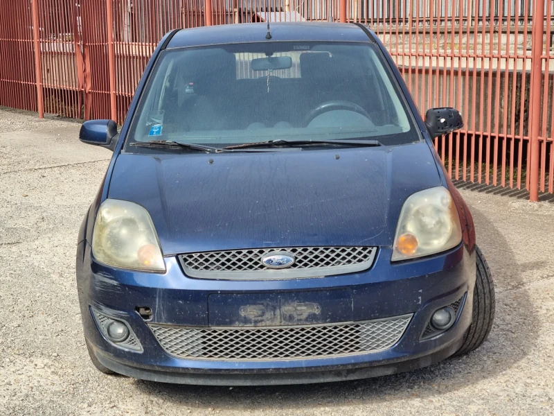 Ford Fiesta 1.4TDCi ЦЯЛА ЗА ЧАСТИ, снимка 2 - Автомобили и джипове - 47528108