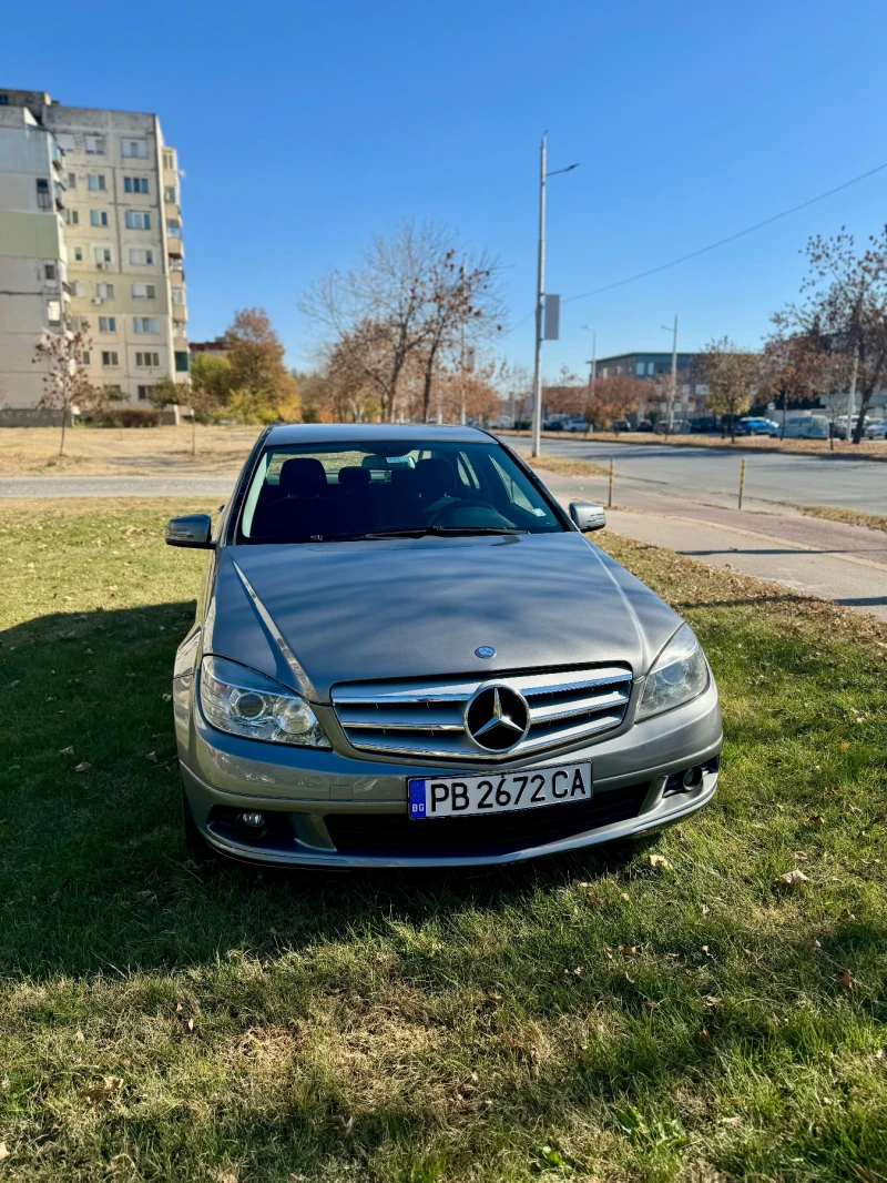 Mercedes-Benz C 220, снимка 1 - Автомобили и джипове - 47892157