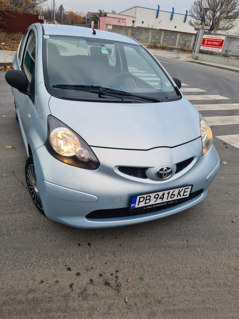 Toyota Aygo, снимка 2 - Автомобили и джипове - 48345577