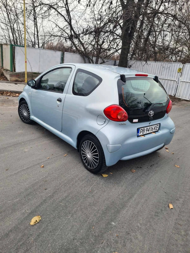 Toyota Aygo, снимка 3 - Автомобили и джипове - 48345577