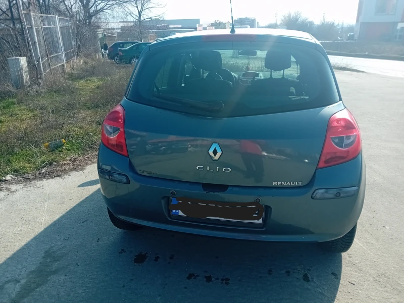 Renault Clio, снимка 2 - Автомобили и джипове - 49062654