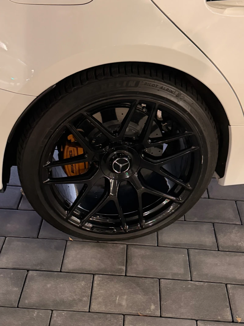 Mercedes-Benz AMG GT 63 S* KERAMIK* 360* BURMESTER HiGHEND BARTER!!!, снимка 13 - Автомобили и джипове - 52657444