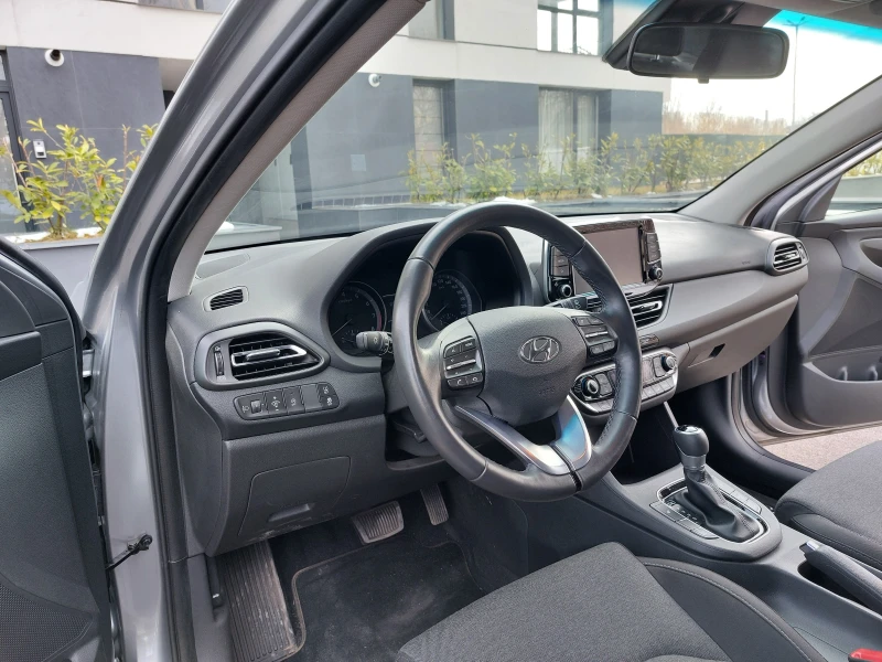 Hyundai I30 Мек Хибрид, снимка 7 - Автомобили и джипове - 53277629