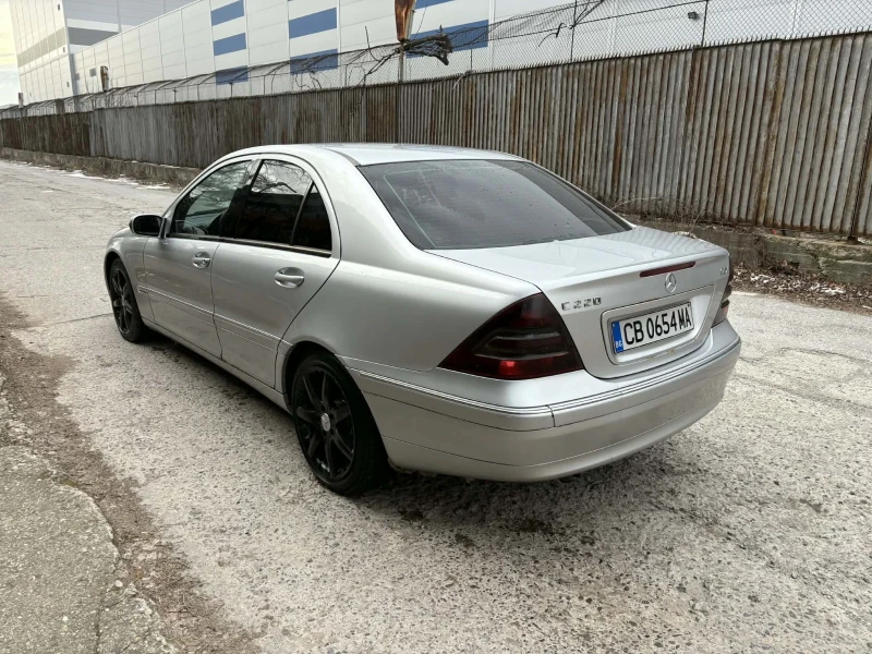 Mercedes-Benz C 220 CDI automatic , снимка 4 - Автомобили и джипове - 53090037
