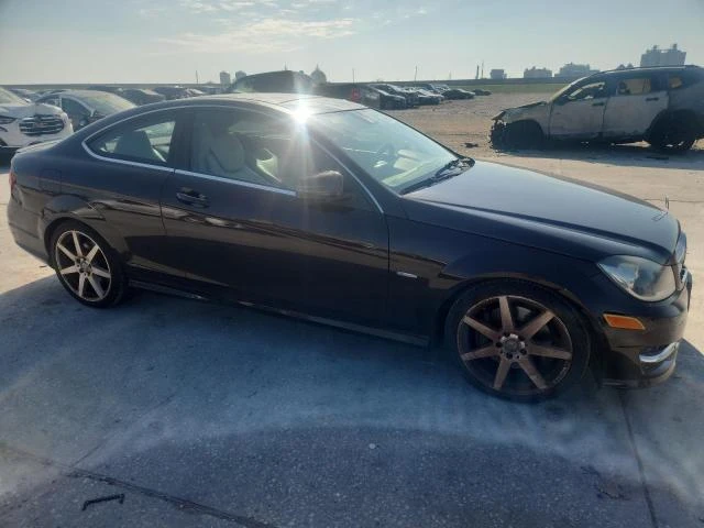 Mercedes-Benz C 350 4MATIC* AMG PKG - изображение 5