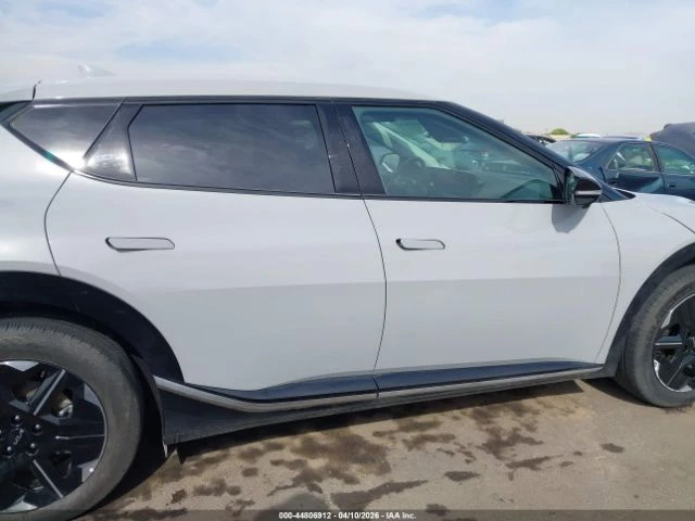 Kia EV6 WIND RWD, снимка 12 - Автомобили и джипове - 54229129