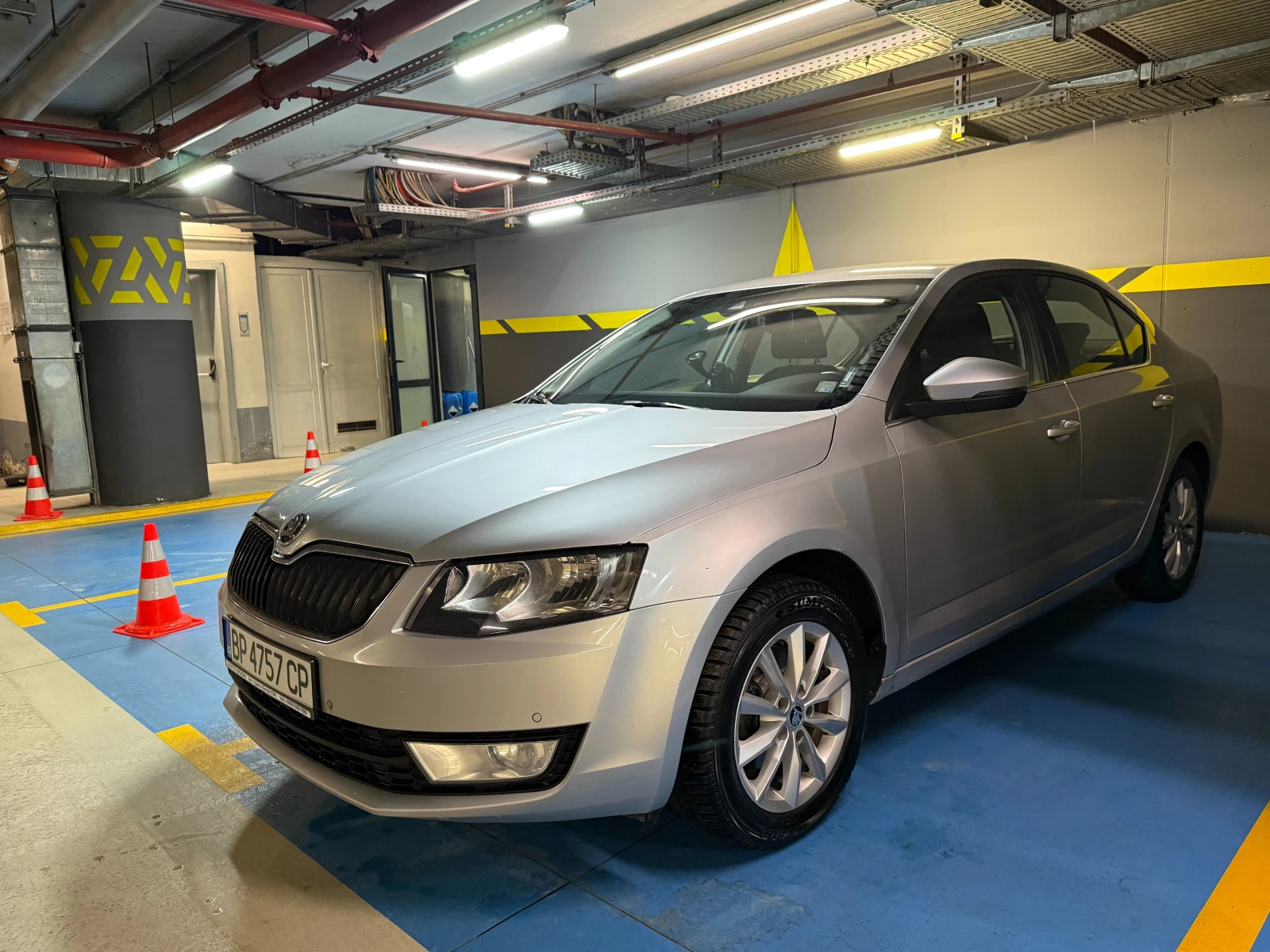 Skoda Octavia 1.6 - изображение 4