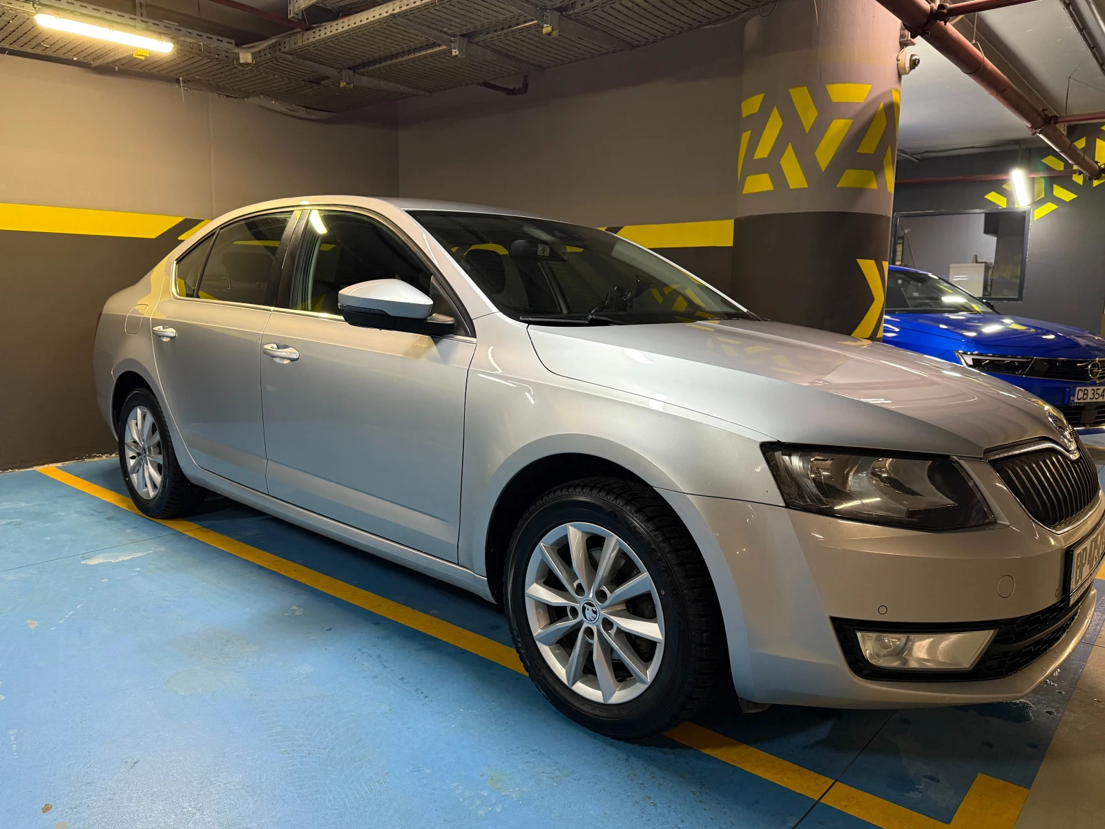 Skoda Octavia 1.6 - изображение 3