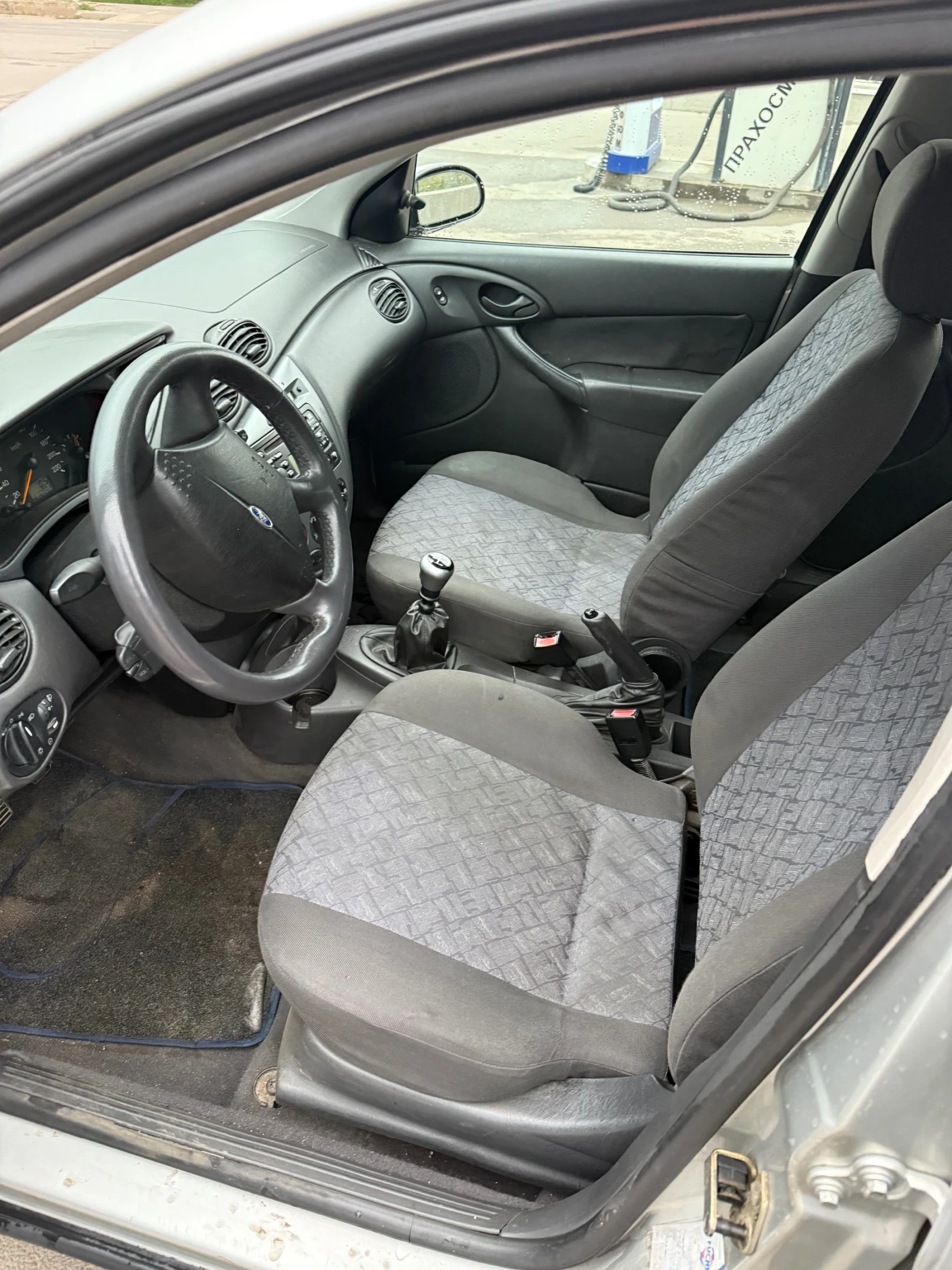 Ford Focus TD  - изображение 5