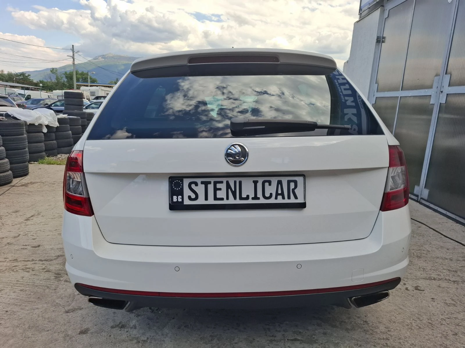 Skoda Octavia 2.0TSI-VRS-EURO6 - изображение 7