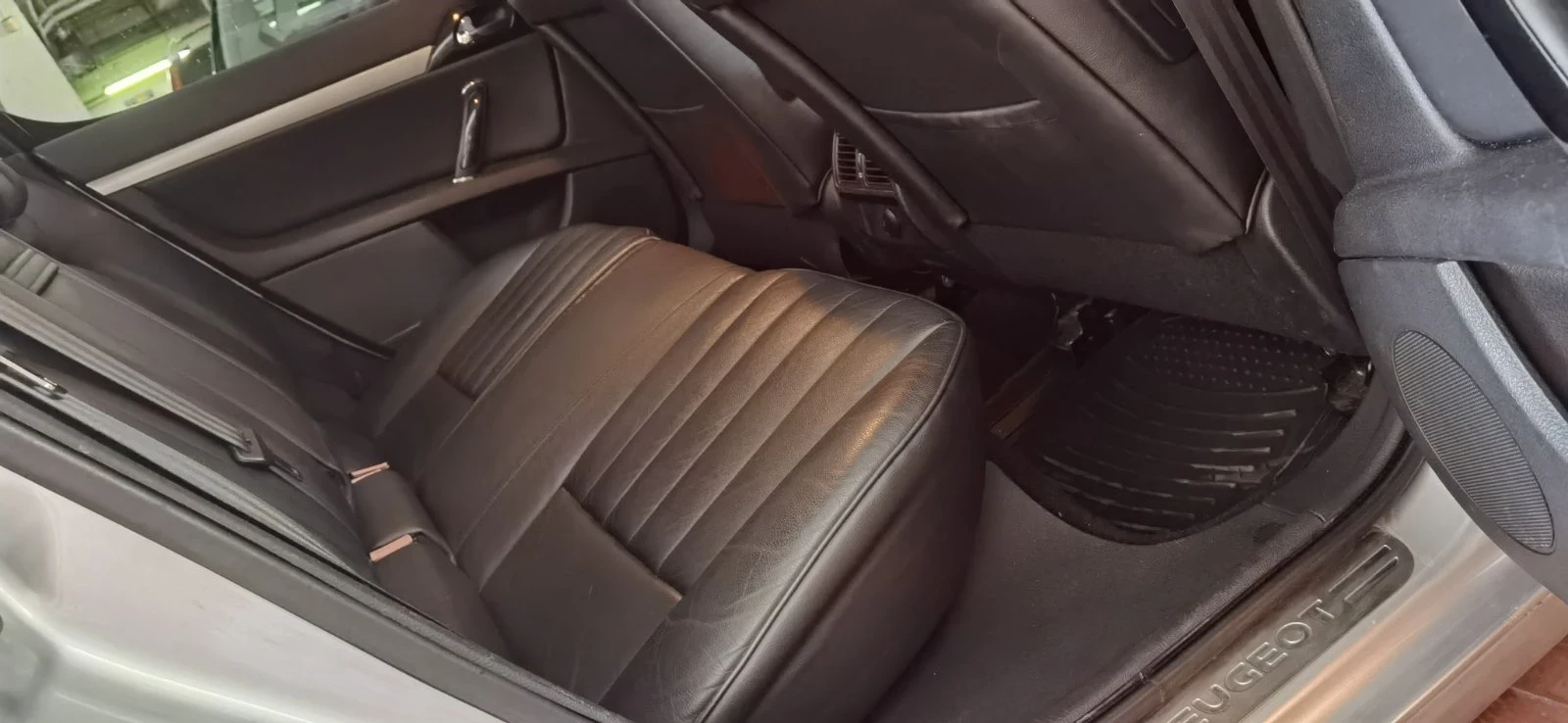 Peugeot 407  HDI 2.0 140k.c. ФЕЙСЛИФТ - изображение 5