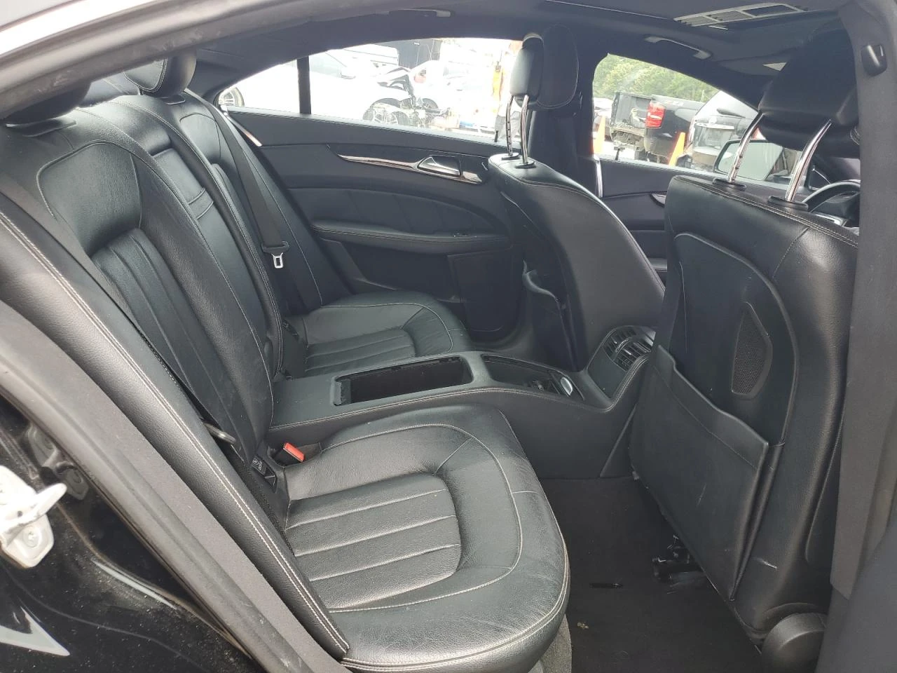 Mercedes-Benz CLS 400 AMG* PACK* HARMON* KARDON* ПОДГРЕВ* ОБДУХВАНЕ* МАС - изображение 10
