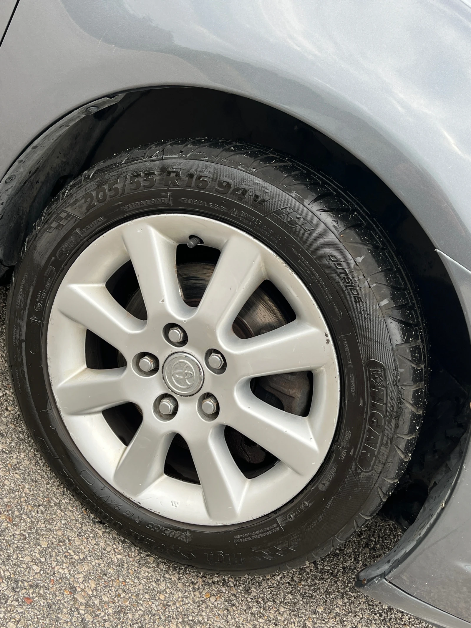 Toyota Avensis D4D 2.2  - изображение 6