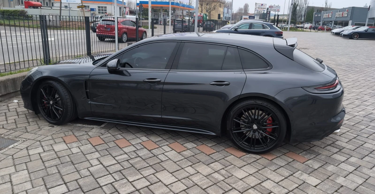Porsche Panamera Turbo SportTurismo  - изображение 2