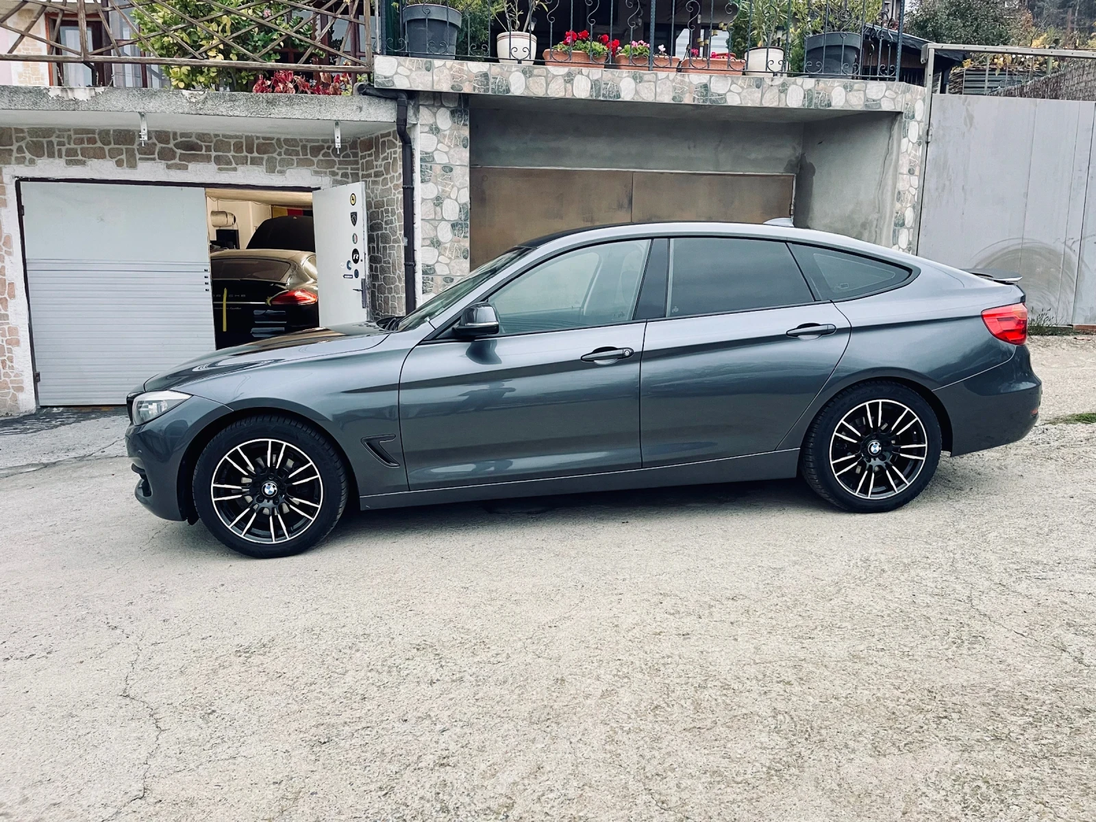 BMW 3gt 318d | Mobile.bg � ����������� 10