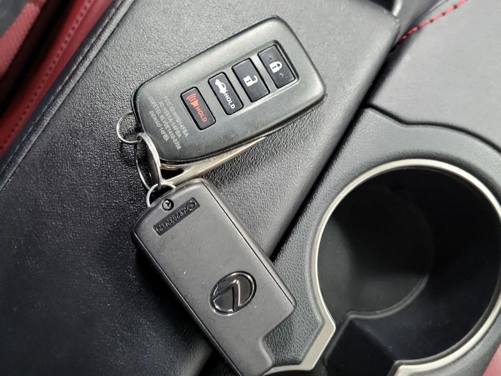 Lexus IS 350 F SPORT * * CARFAX * *   * *  | Mobile.bg   15