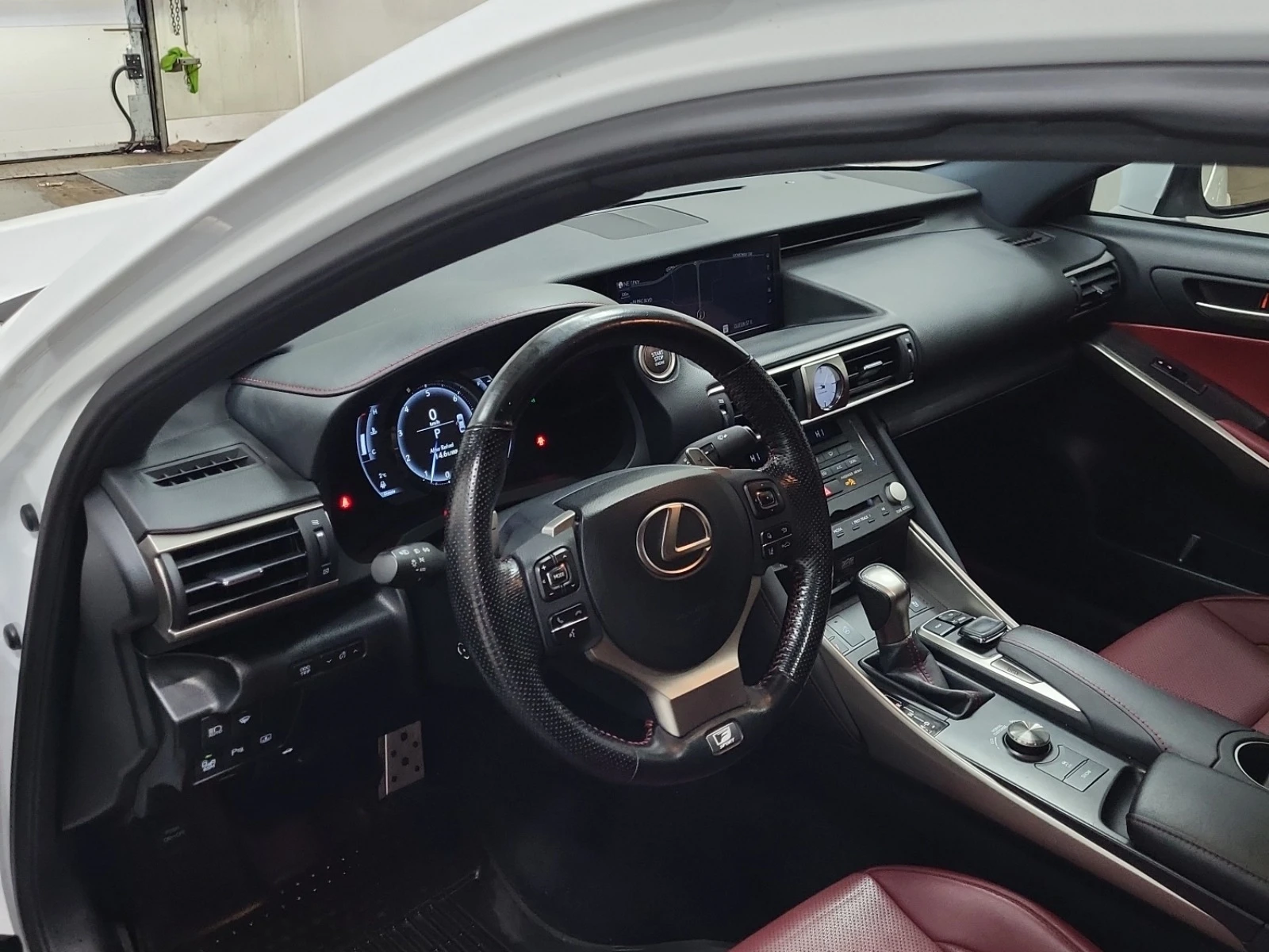 Lexus IS 350 F SPORT * * CARFAX * *   * *  | Mobile.bg   8