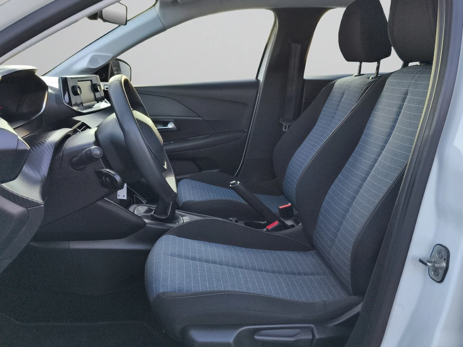 Peugeot 208 NEW ACCESS 1.2 PureTech 75 BVM5 EURO 6 // 2003021 - изображение 9