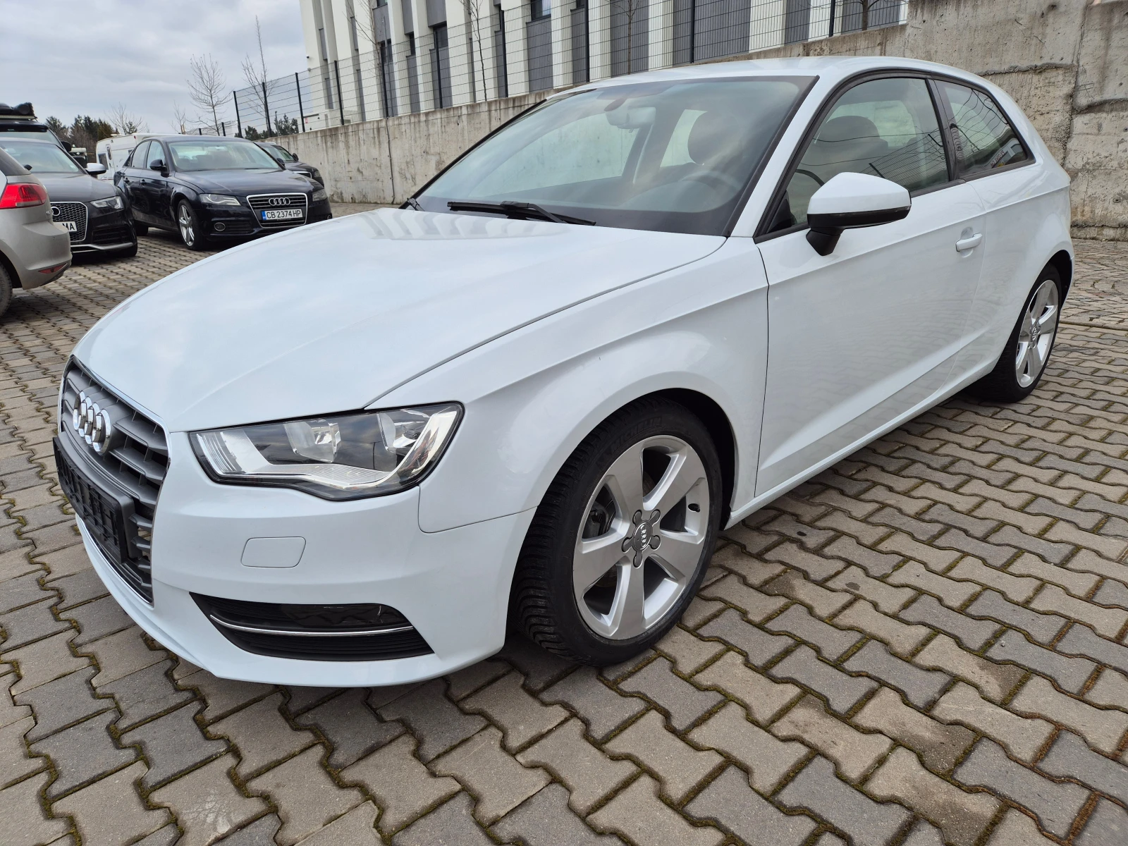 Audi A3 2.0-150кс. - изображение 8