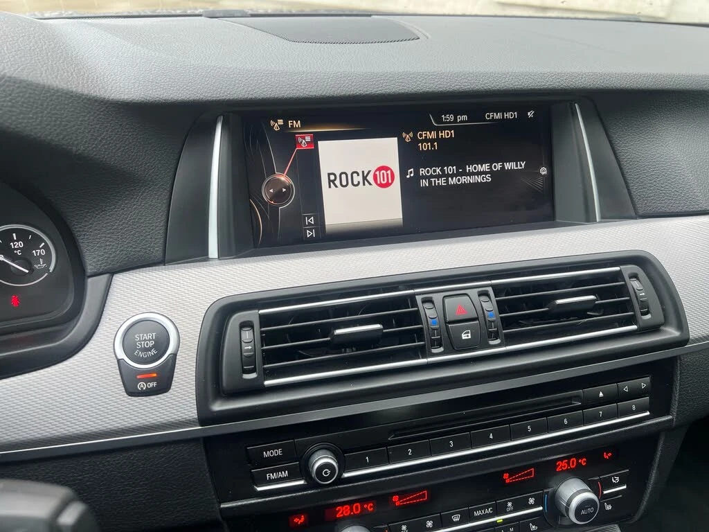 BMW 550 !F10-Mpackage!* АвтоКредит* Цена до БГ* , снимка 14 - Автомобили и джипове - 53804650