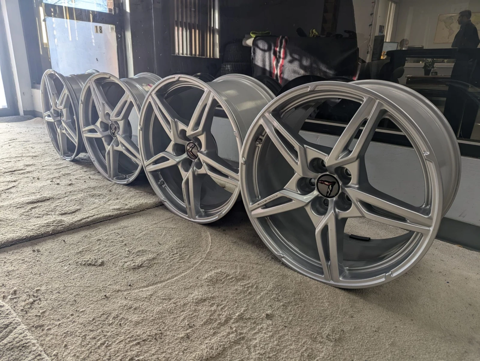 Chevrolet Corvette Чисто нови оригинални джанти, снимка 3 - Автомобили и джипове - 54747829