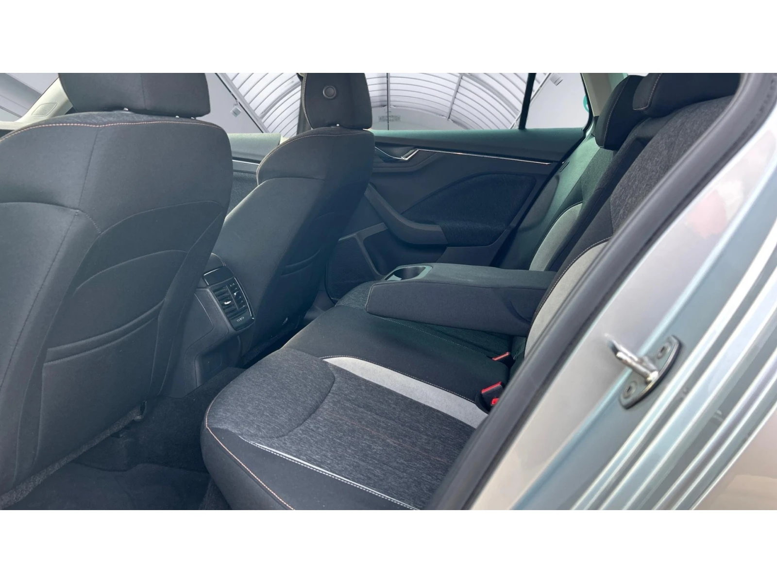 Skoda Scala 1.6 TDi DSG , Месечна вноска от 199  , снимка 9 - Автомобили и джипове - 54760814