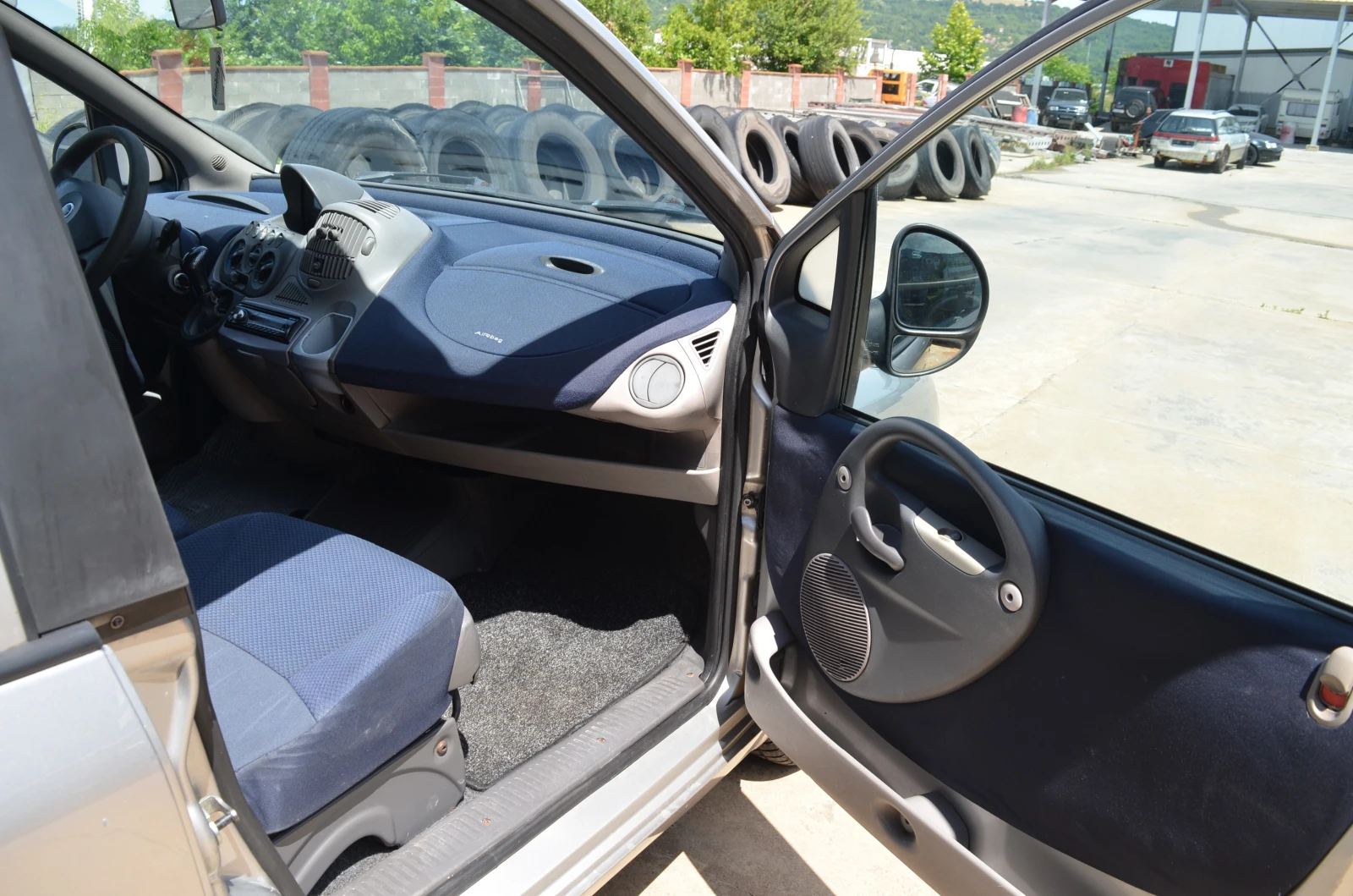 Fiat Multipla 1.6 \LPG, снимка 13 - Автомобили и джипове - 54956531