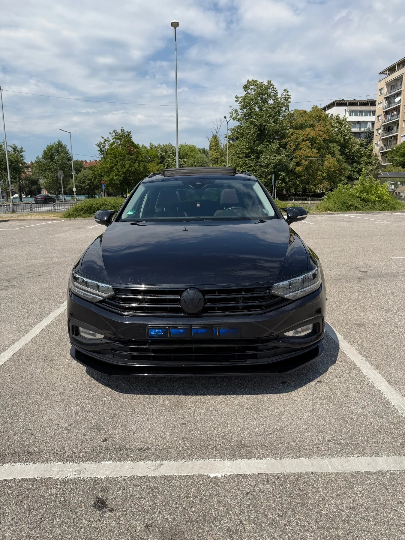 VW Passat